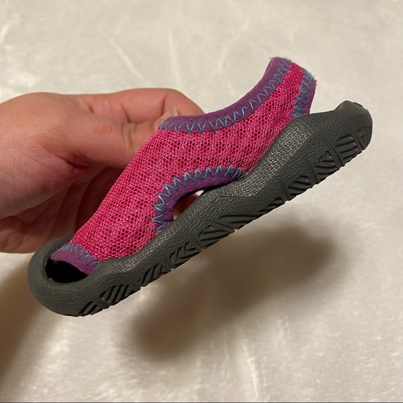 Crocs Kids' Swiftwater Sandal | Water Shoes | Slip On Kids' Sandals - Picture 9 of 16